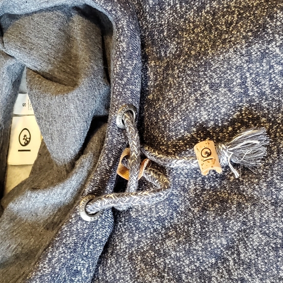 10 tree hoodie cute blue size S - Picture 5 of 8